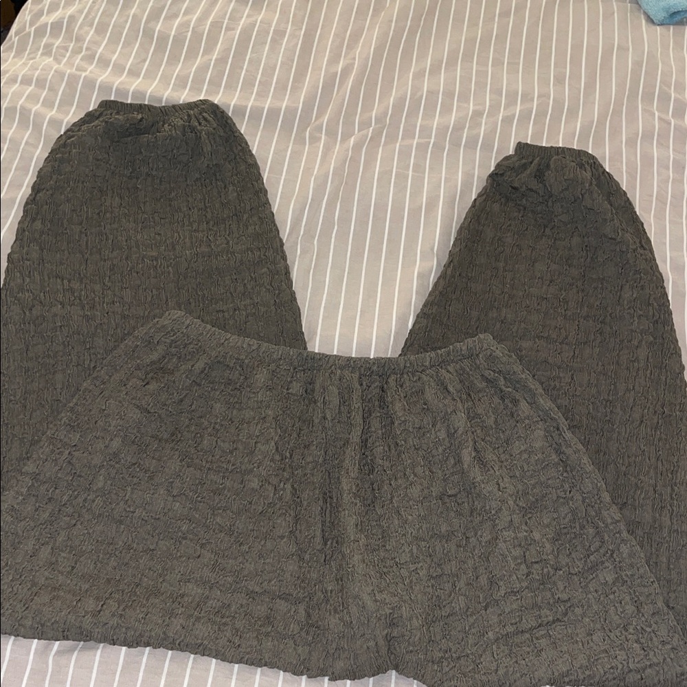 Zara Charcoal Green Textured Joggers